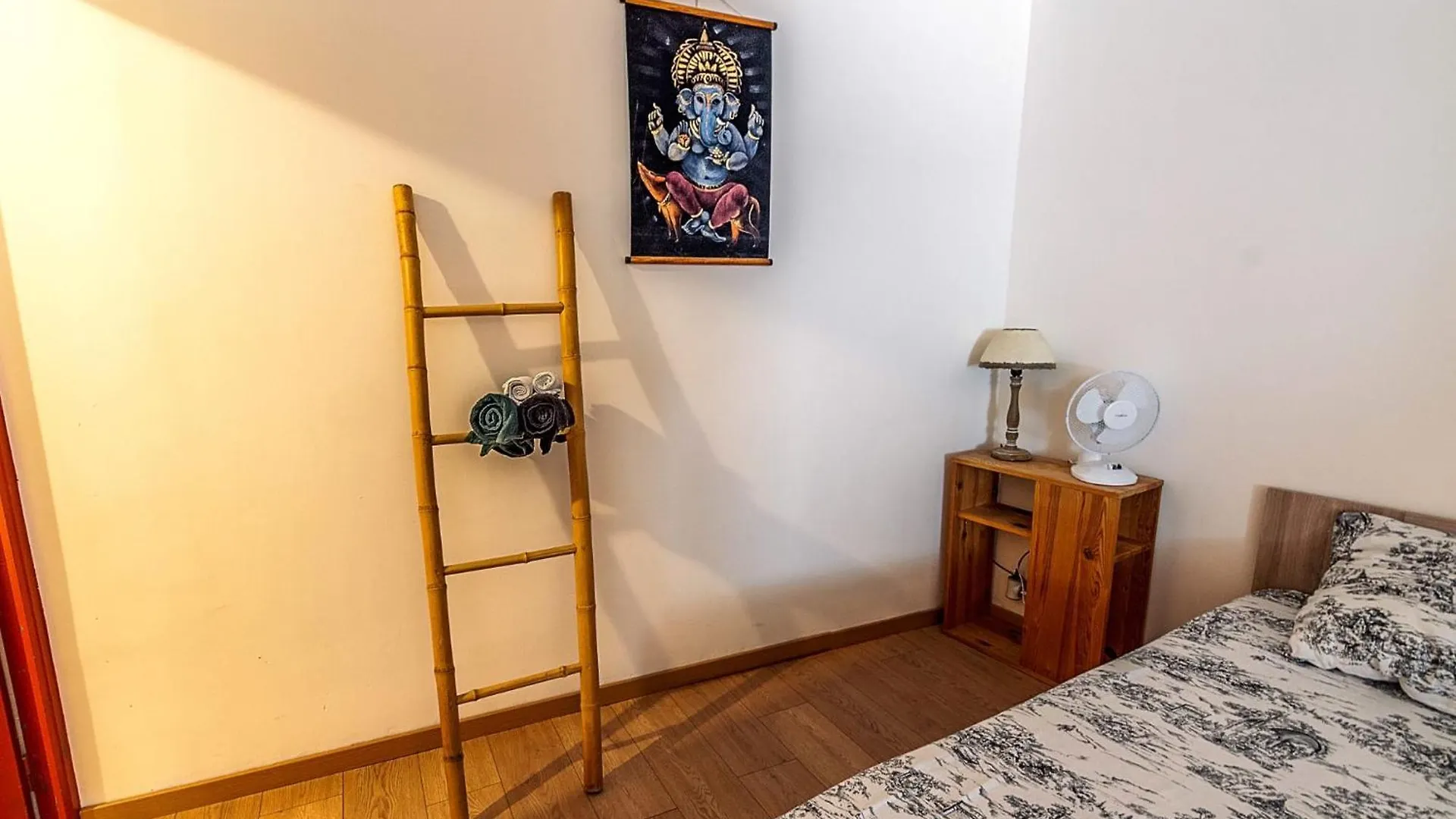 Apartamento Appartement Dans Le Centre Medieval Hyères França