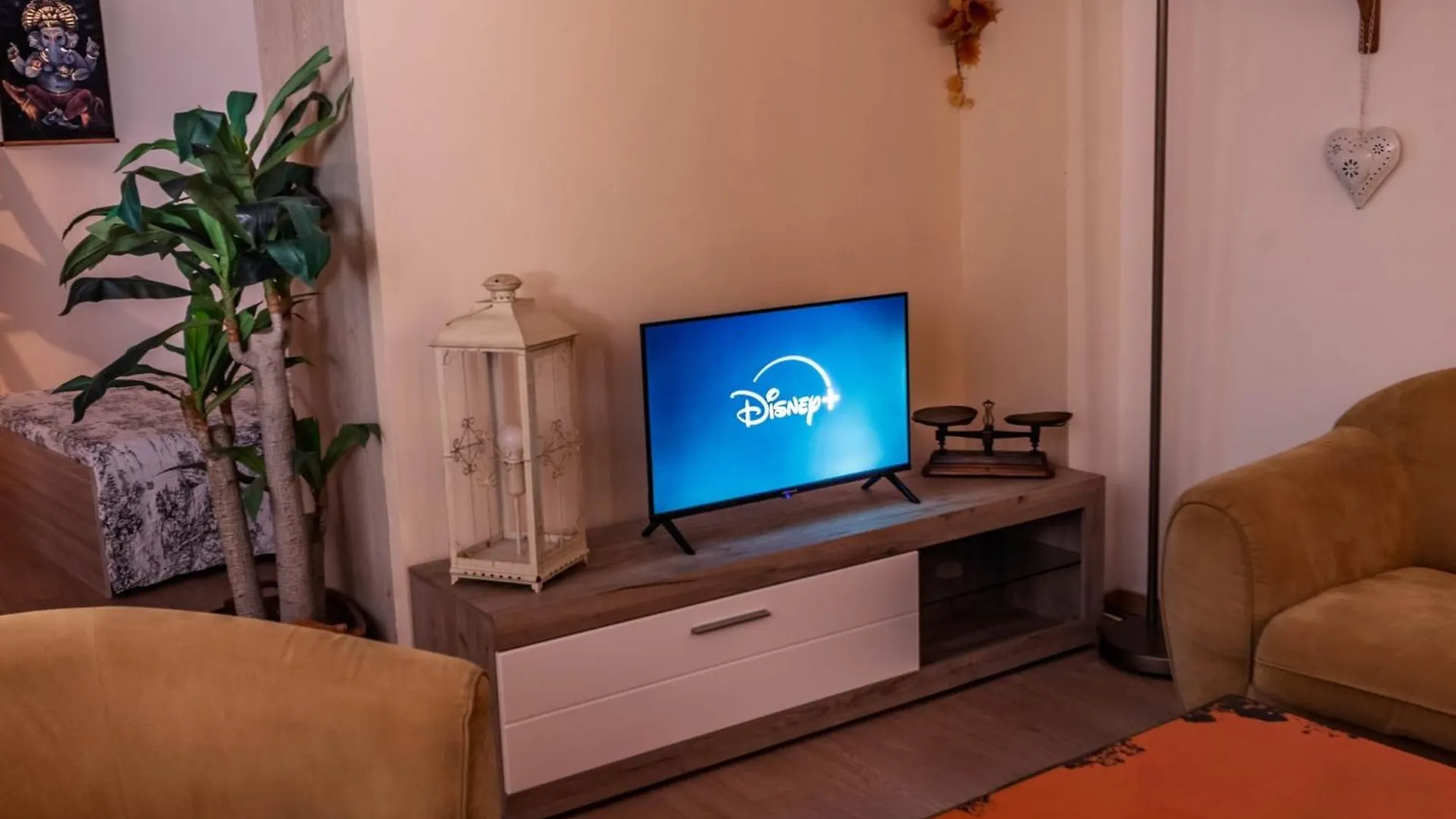 Appartement Dans Le Centre Medieval Hyères