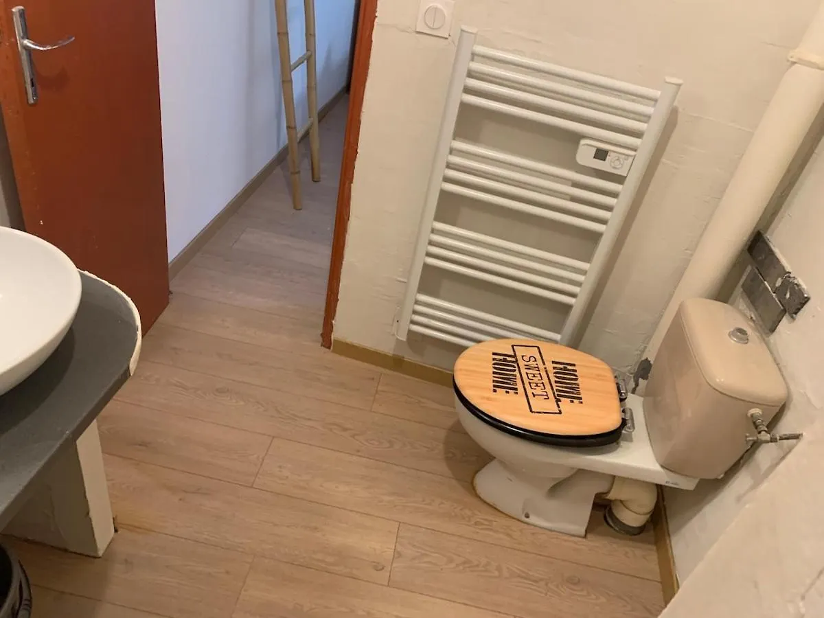 Apartment Appartement Dans Le Centre Medieval Hyeres France