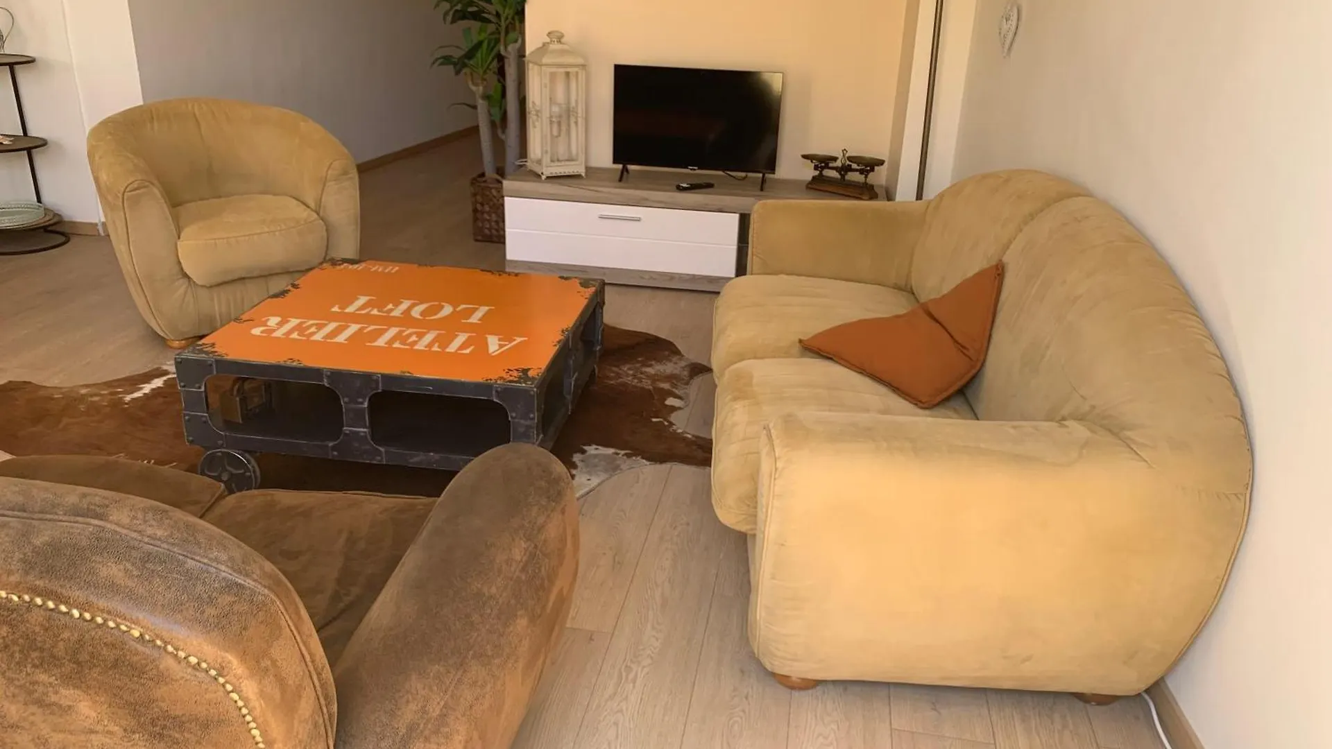 Appartement Dans Le Centre Medieval Hyeres France