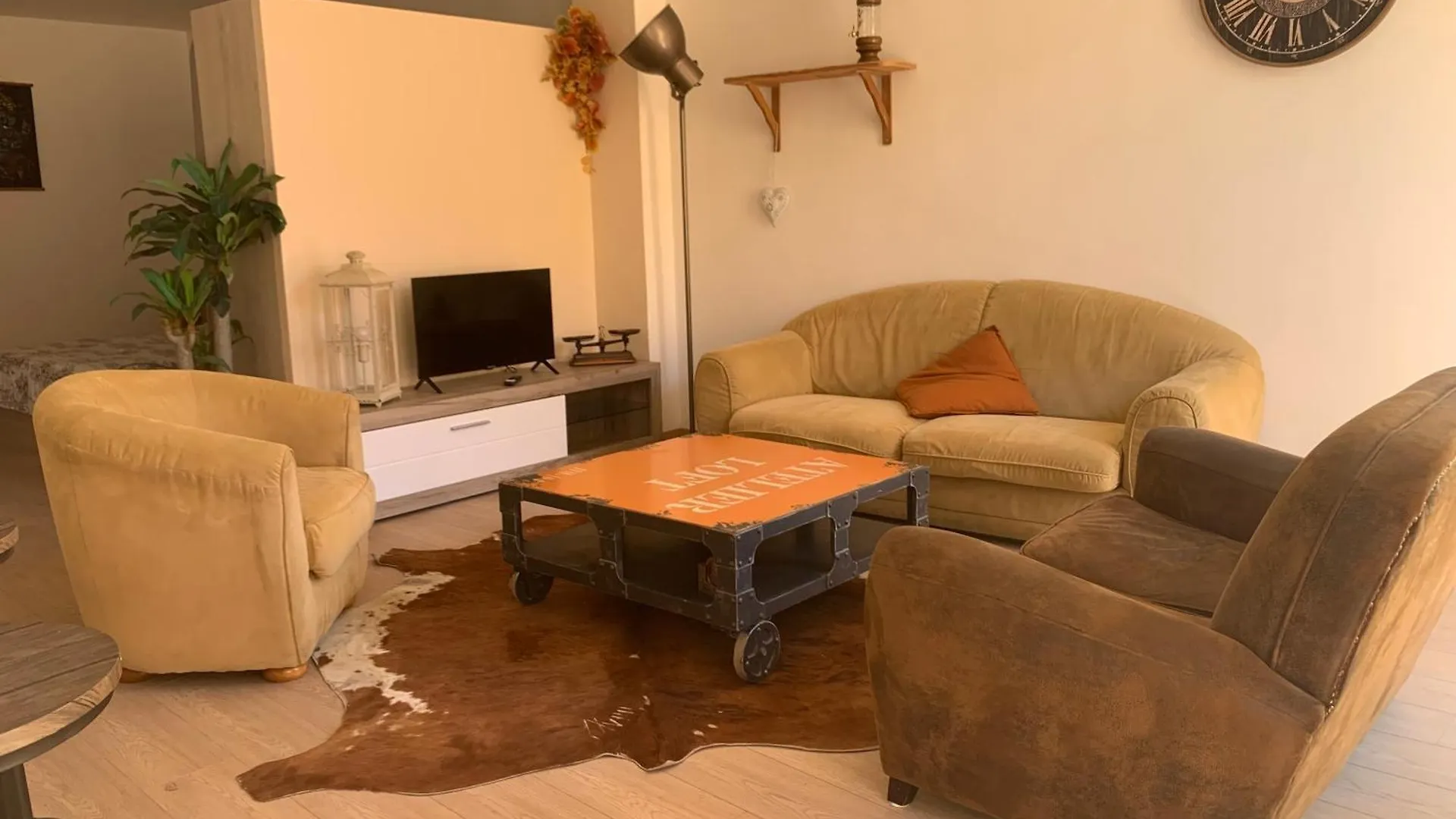 Appartement Dans Le Centre Medieval Hyeres